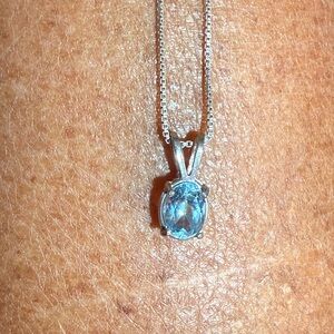Elegant Aquamarine/Sterling Silver Necklace